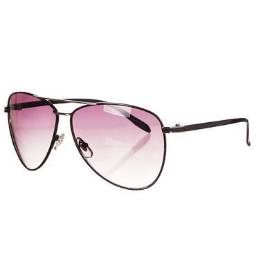 Black Frame Roscoe Aviator Sunglasses from Jeepers Peepers