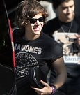 harry_styles_ramones_tshirt